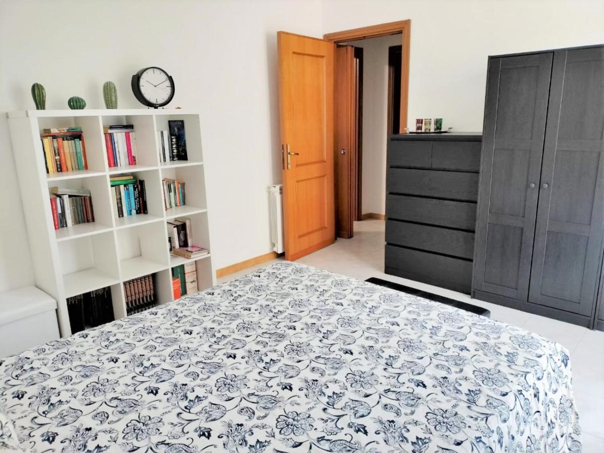 Bougainvillea Home - Ospedale Policlinico Monserrato Ngoại thất bức ảnh