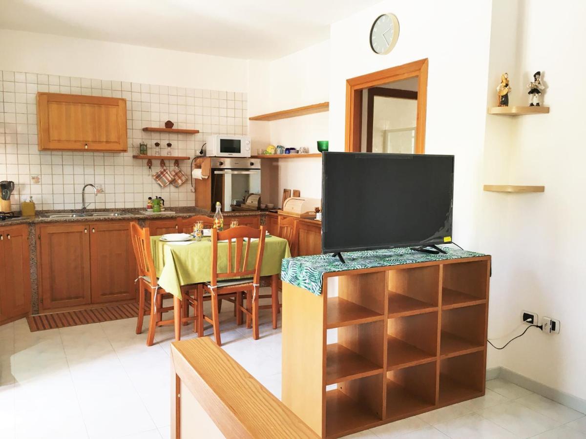 Bougainvillea Home - Ospedale Policlinico Monserrato Ngoại thất bức ảnh